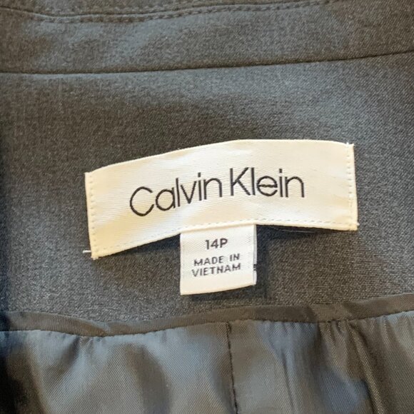 Calvin Klein Blazer Grey/Charcoal. One Button. Two Pockets. Women. Size 14P. - Picture 7 of 12
